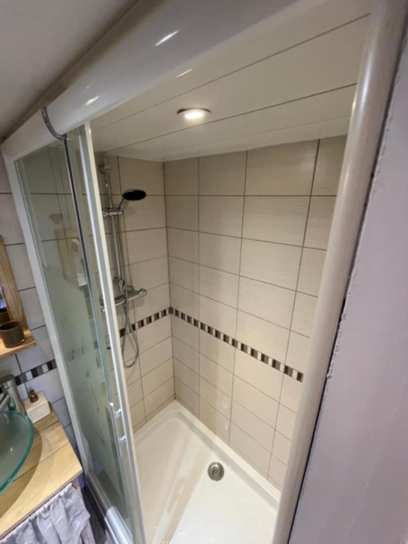 Appartement Chaleureux Et Cosy 르몽도레 외부 사진